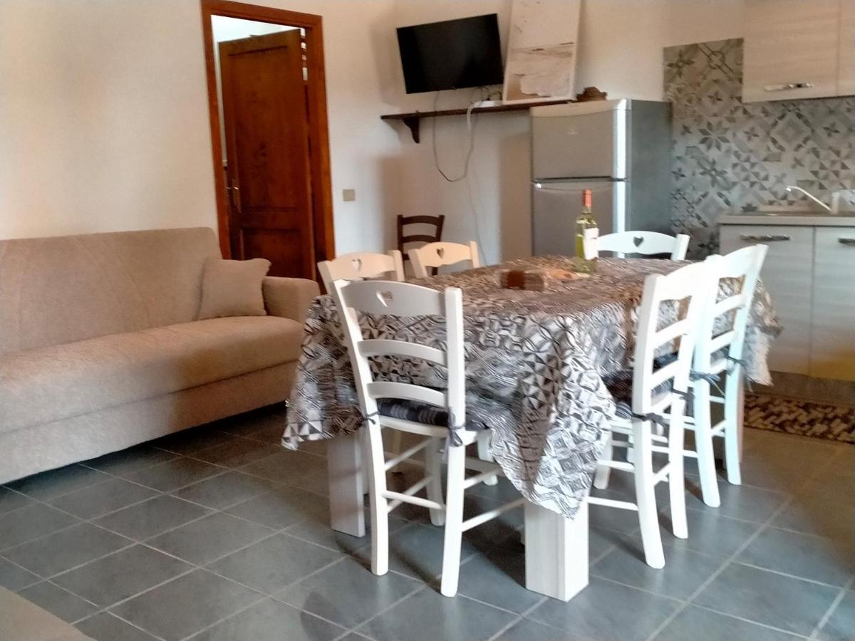 Casa Margherita Cabras Bagian luar foto