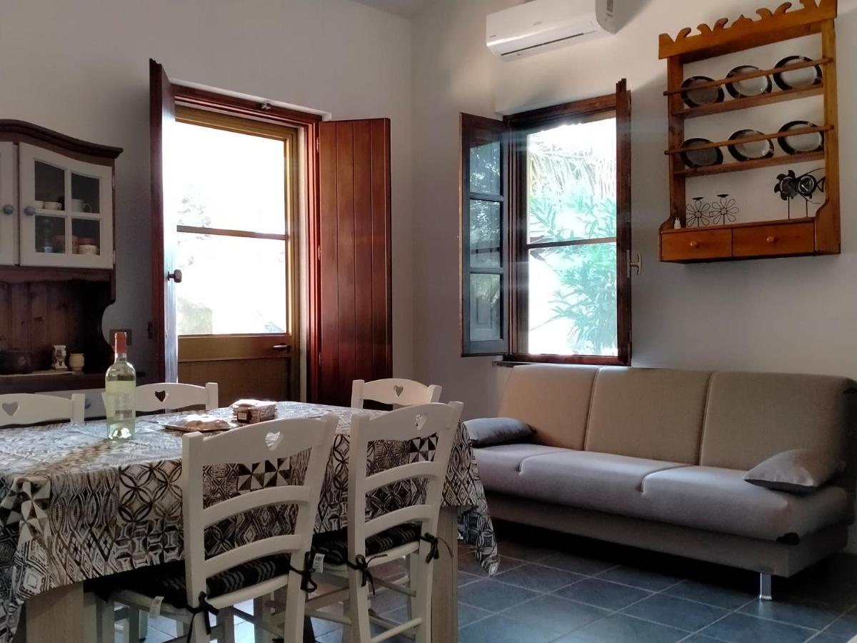 Casa Margherita Cabras Bagian luar foto