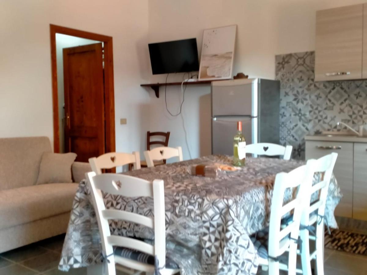 Casa Margherita Cabras Bagian luar foto