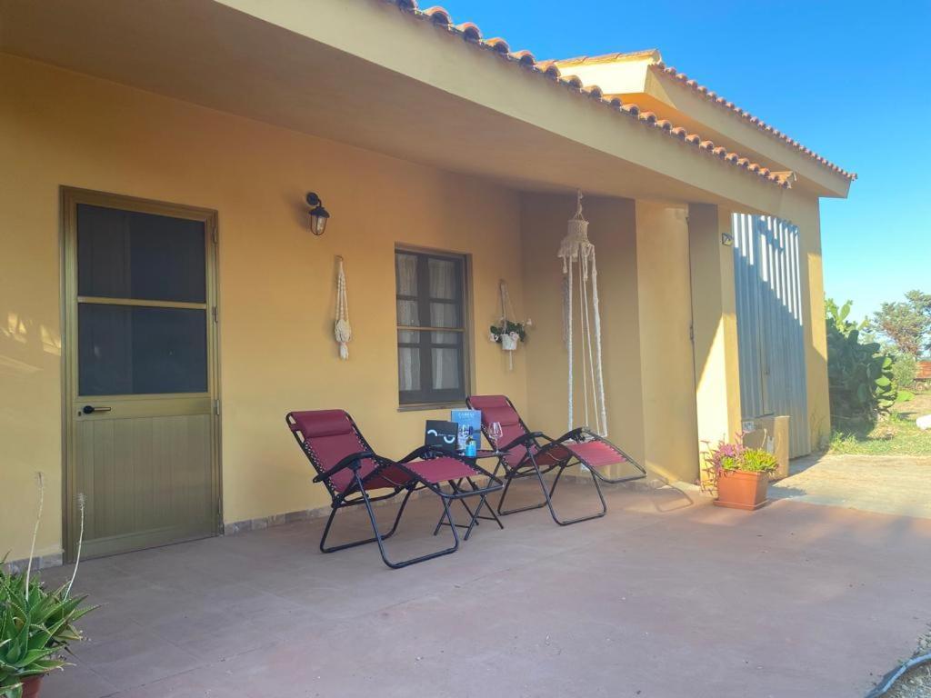 Casa Margherita Cabras Bagian luar foto